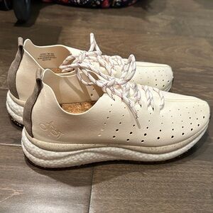 OTBT Women's Cream and Brown Perforated Sneakers